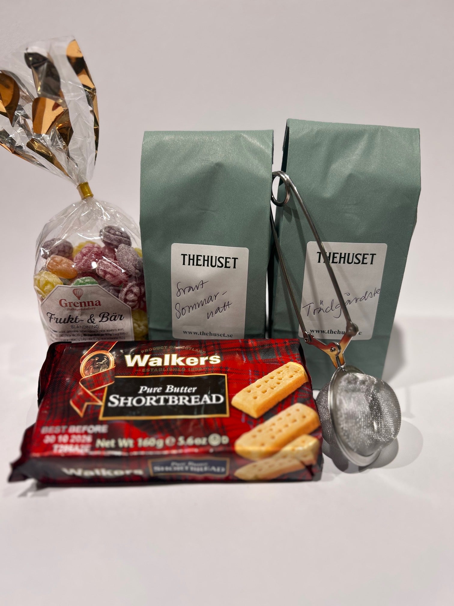 Present Te, shortbread och karameller